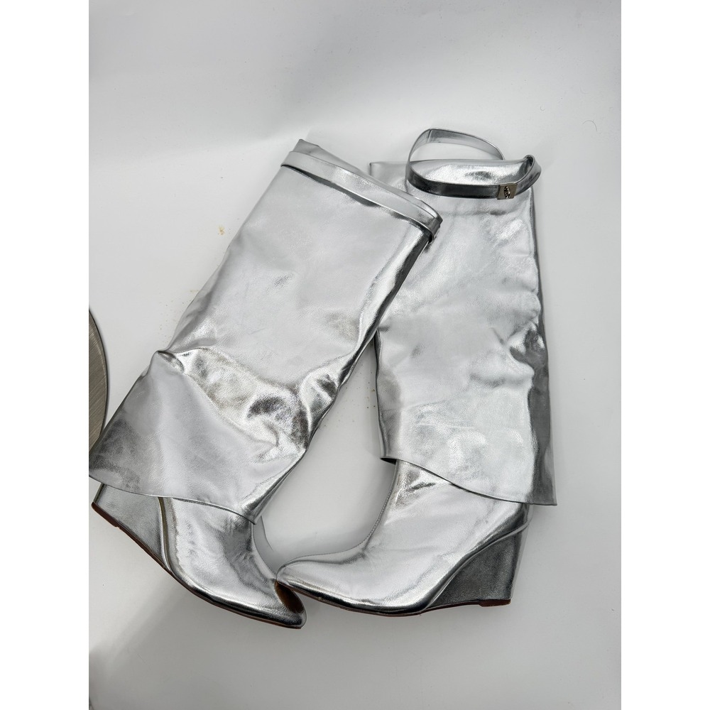Boots Womens Size 7 Silver Knee High Wedge Riding Pointed Toe Zip Straps